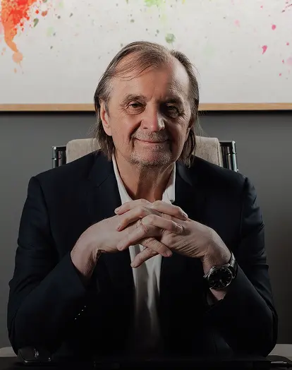 Marek Jaroszyn╠üski